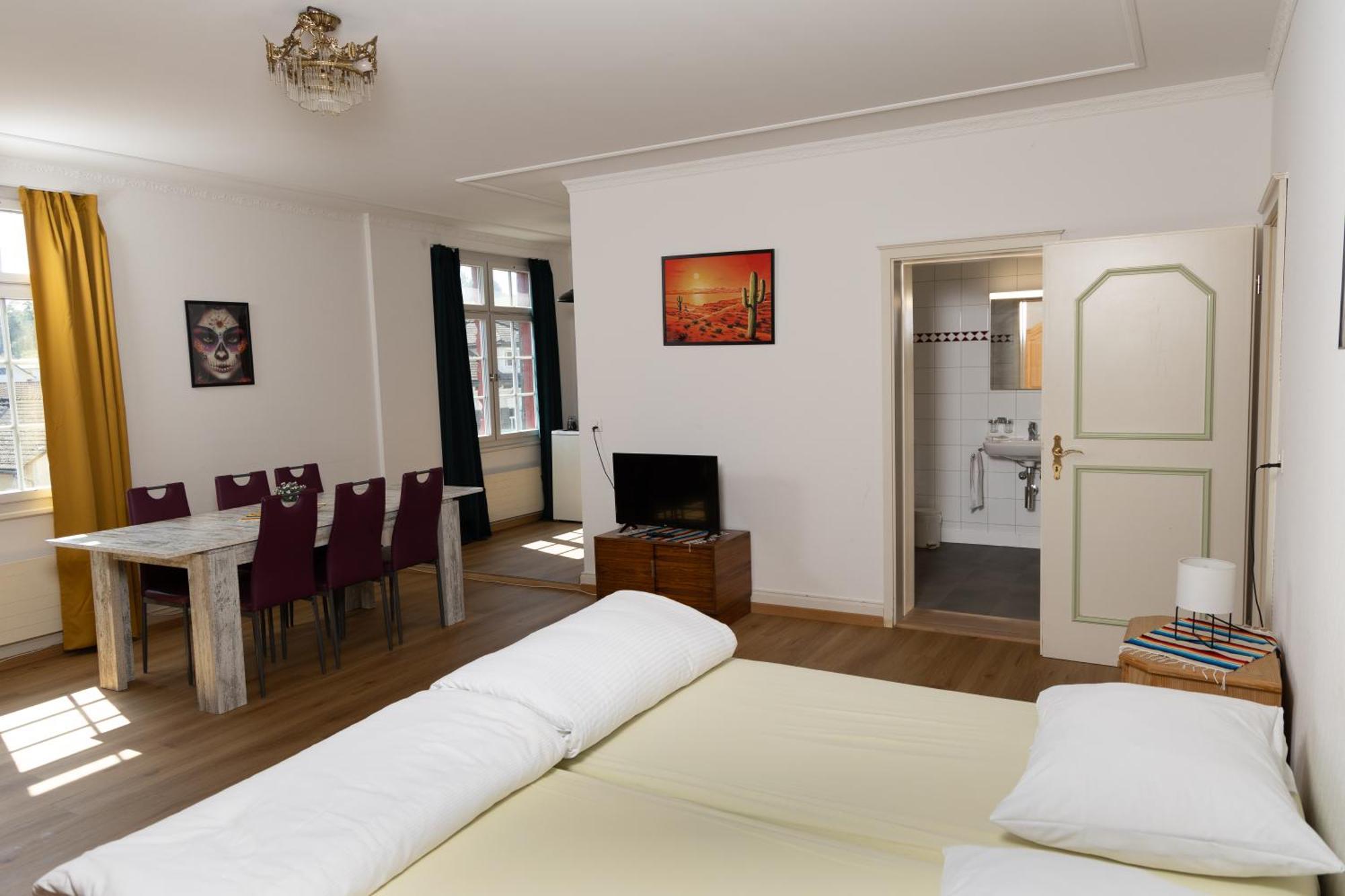 Gasthof Zur Traube Roggwil  ภายนอก รูปภาพ